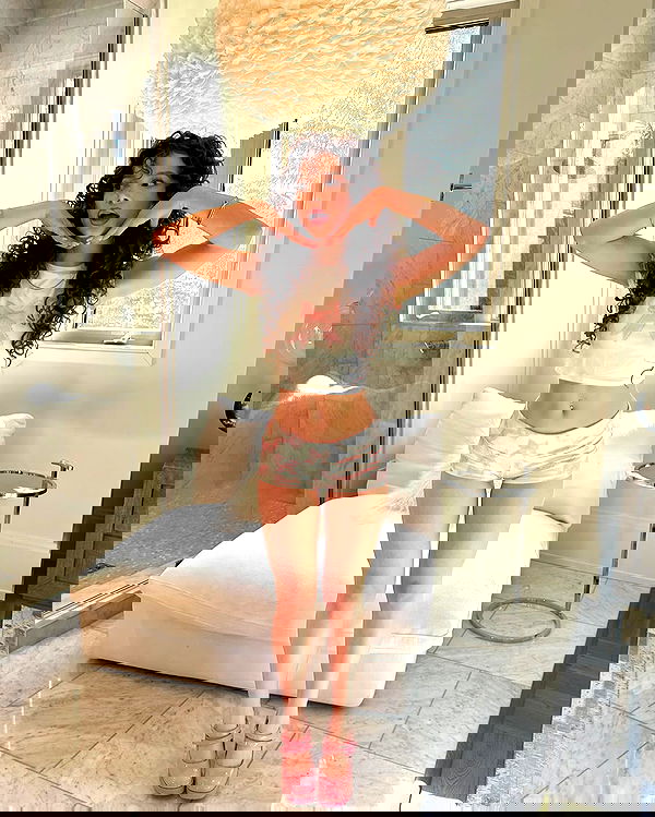 sundaykalogeras sundaykalogeras archive image