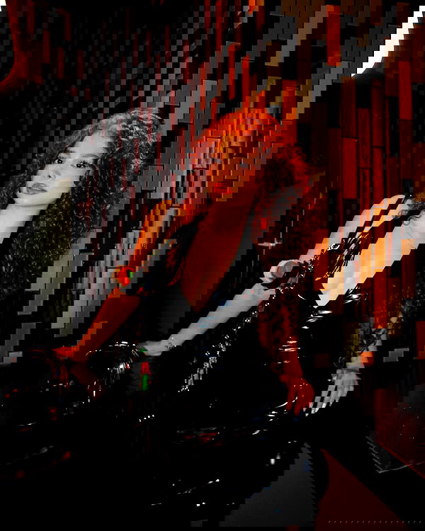 sundaykalogeras sundaykalogeras archive image