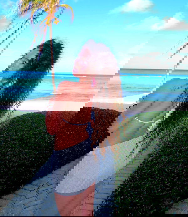 sundaykalogeras sundaykalogeras archive image