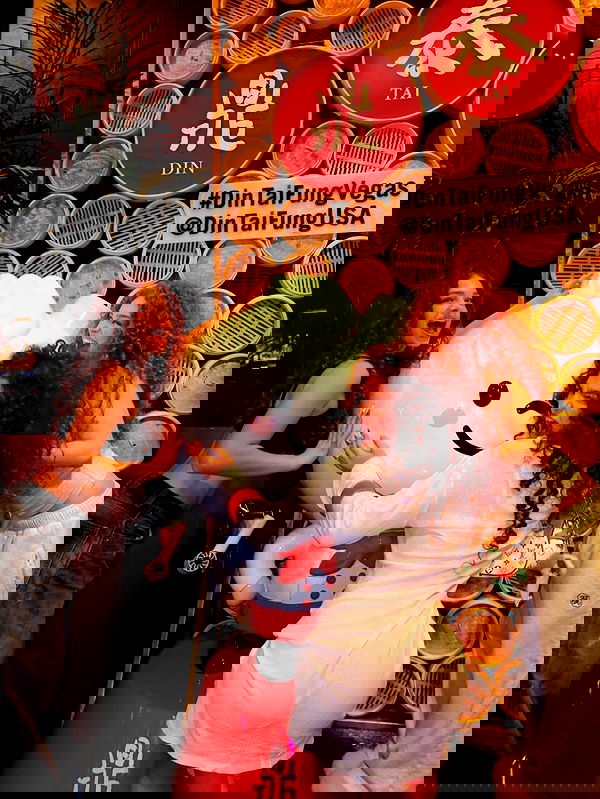 sundaykalogeras sundaykalogeras archive image