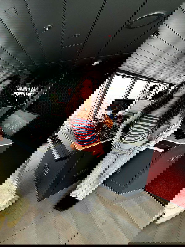 sundaykalogeras sundaykalogeras archive image