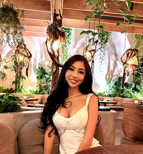 supcaitlin instagram image archive image