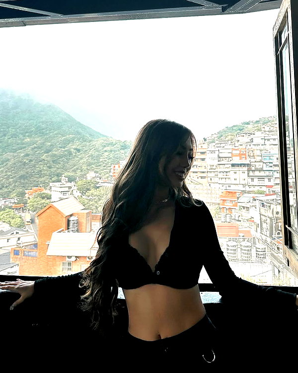 supcaitlin instagram image archive image
