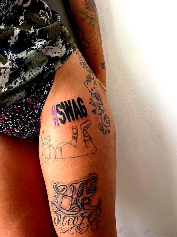 swagprincessink instagram image archive image