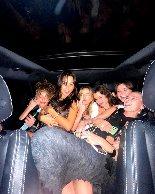 sydney_melman instagram image archive image