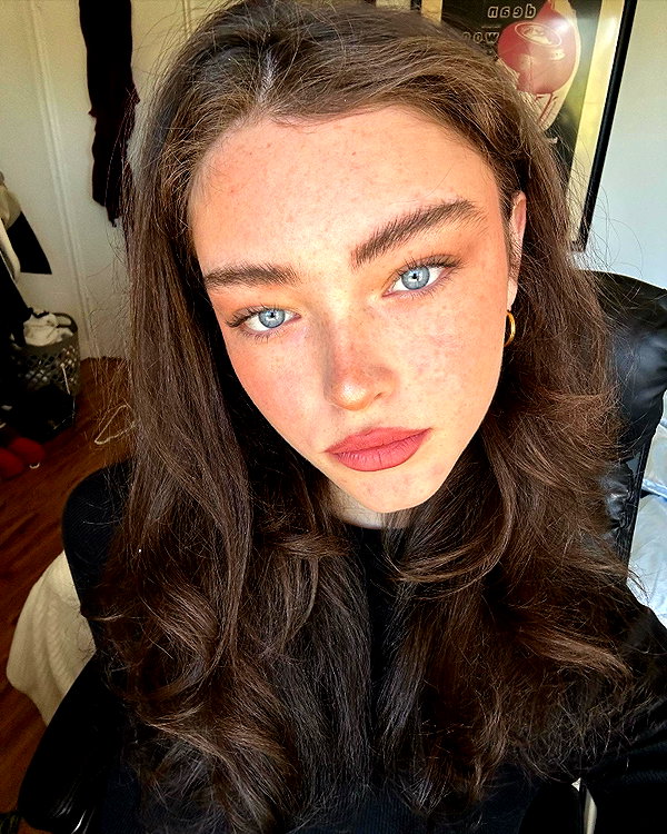 sydney_melman instagram image archive image