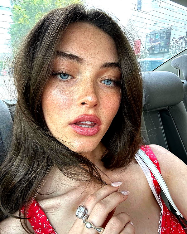 sydney_melman instagram image archive image