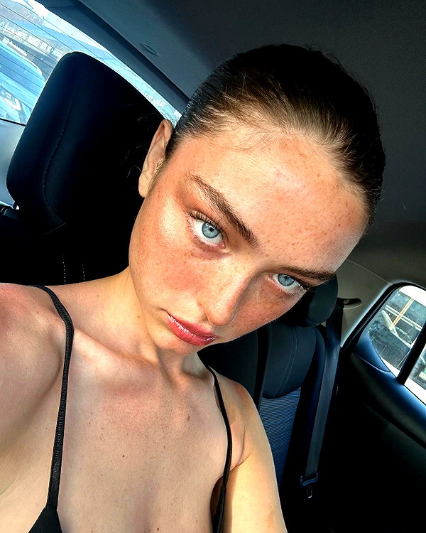 sydney_melman instagram image archive image