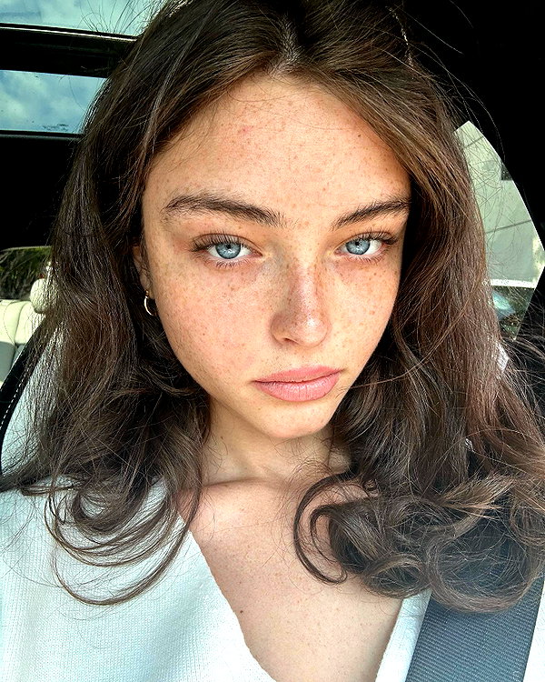 sydney_melman instagram image archive image