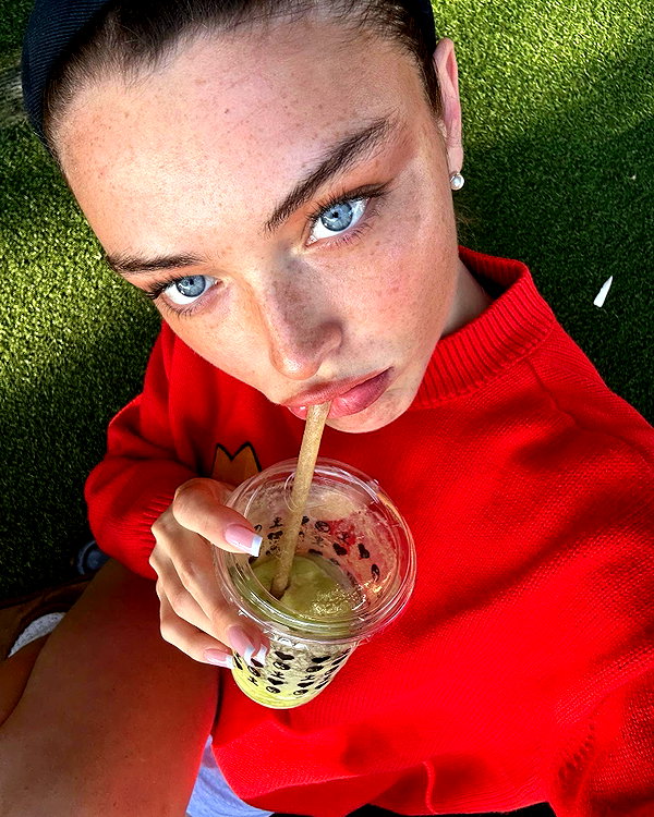 sydney_melman instagram image archive image