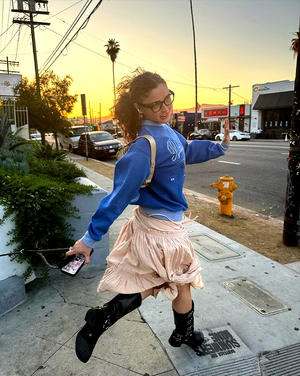 sydney_melman instagram image archive image