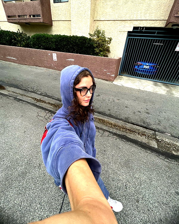 sydney_melman instagram image archive image