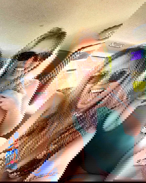 sydney_sweeney image ~ Altpins