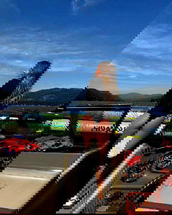 sydney_sweeney image ~ Altpins