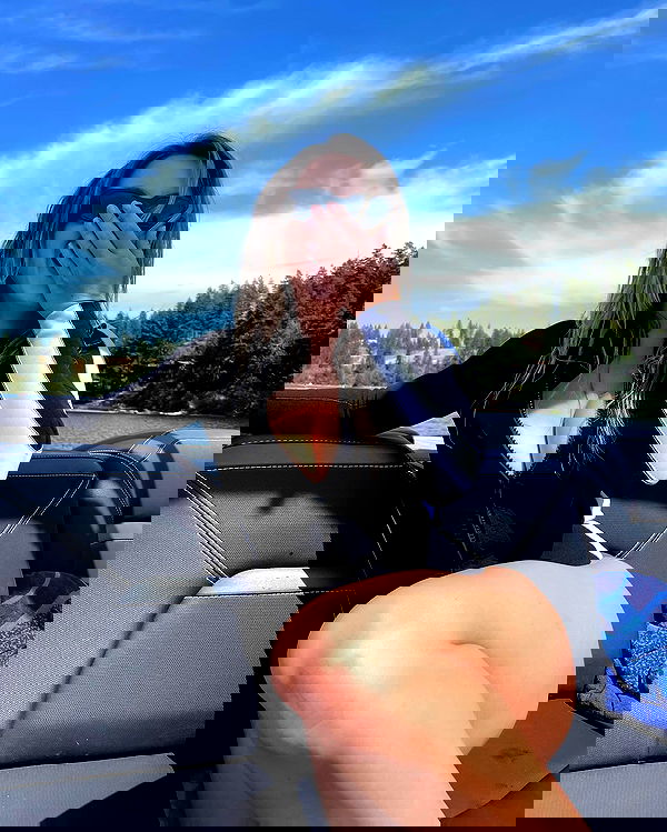 sydney_sweeney image ~ Altpins