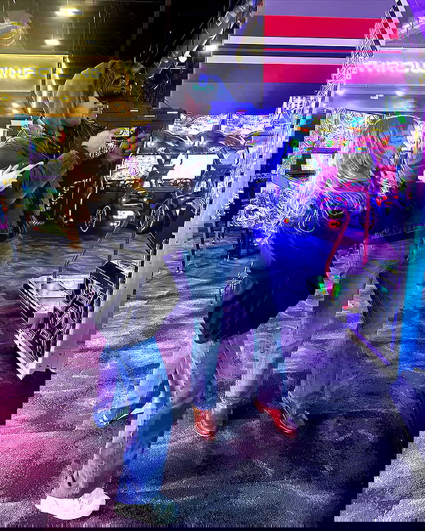 sydney_sweeney image ~ Altpins