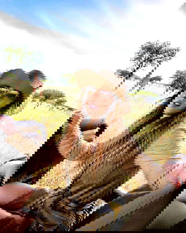 sydney_sweeney image ~ Altpins