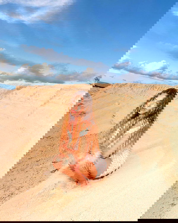 sydney_sweeney image ~ Altpins