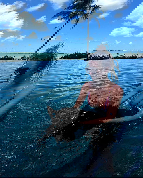 sydney_sweeney image ~ Altpins