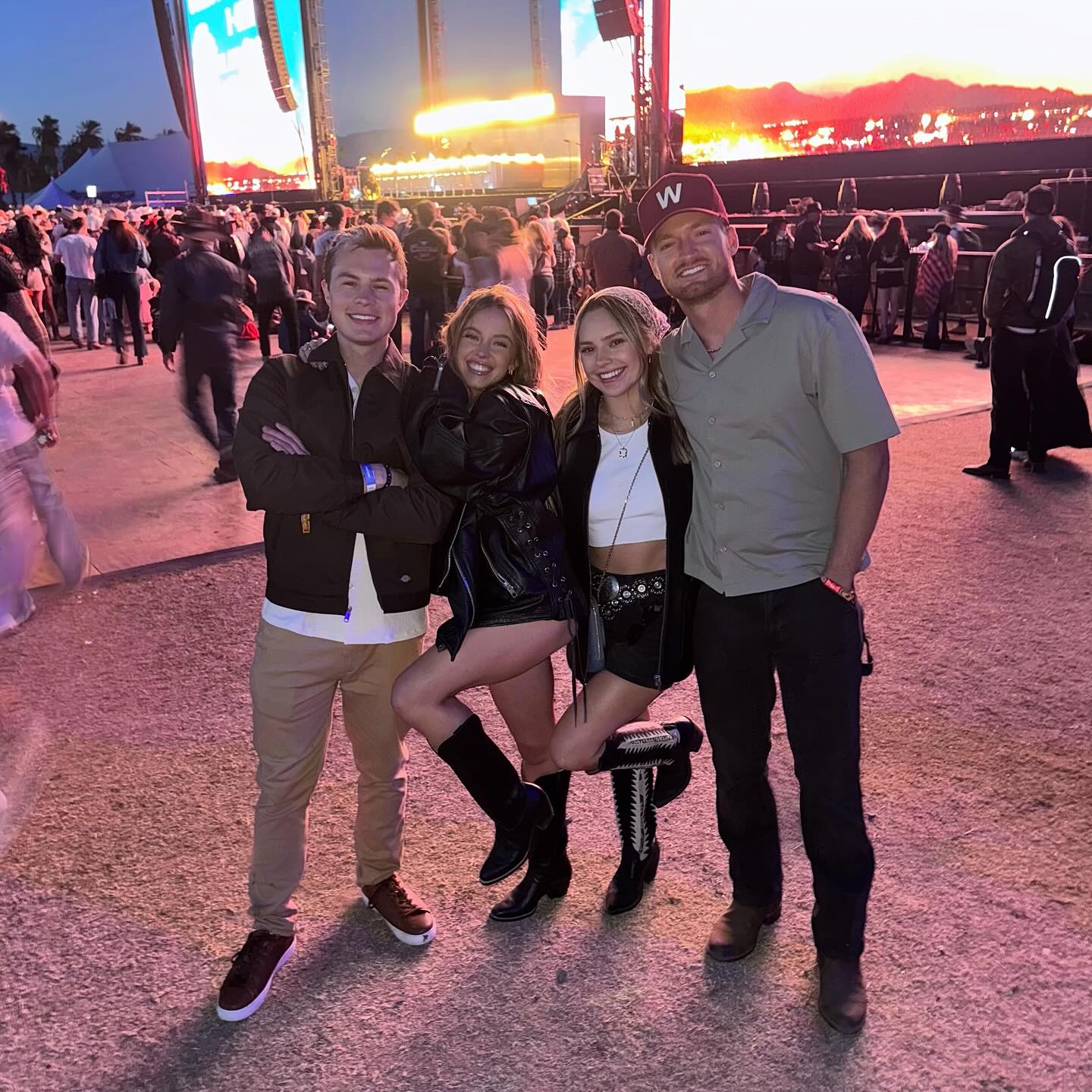 sydney_sweeney instagram image archive image