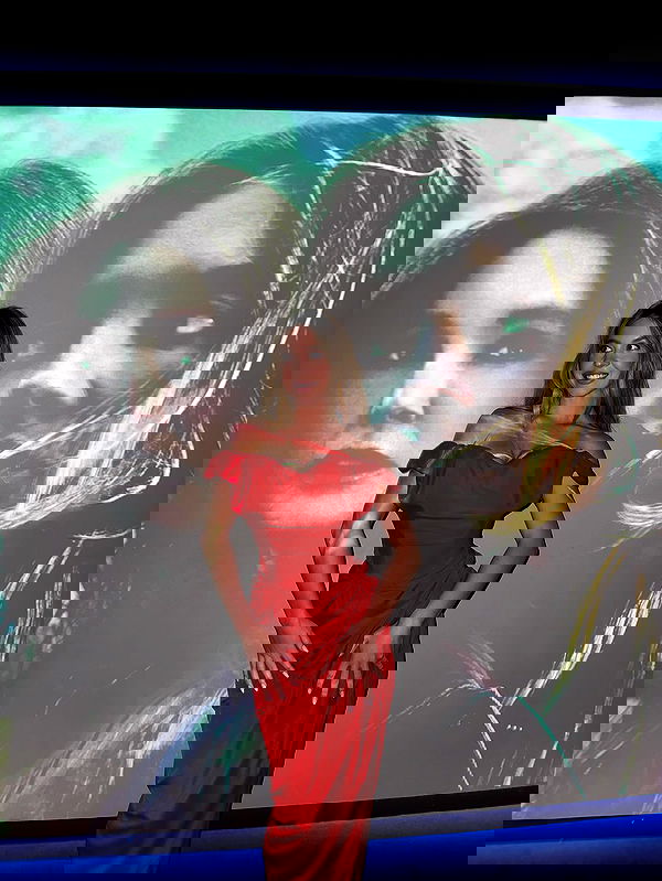 sydney_sweeney image ~ Altpins