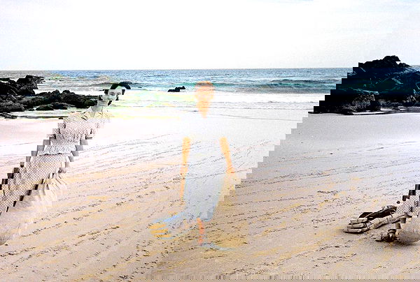 sydney_sweeney image ~ Altpins