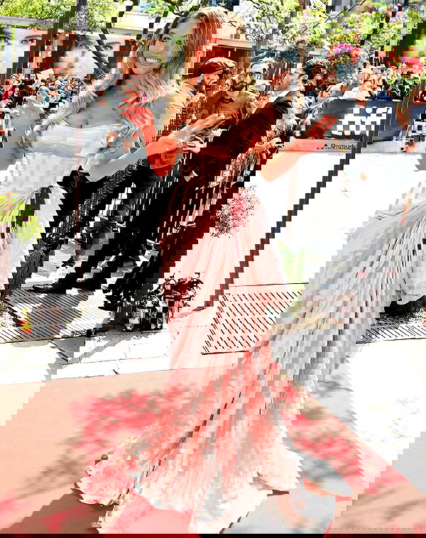 sydney_sweeney image ~ Altpins