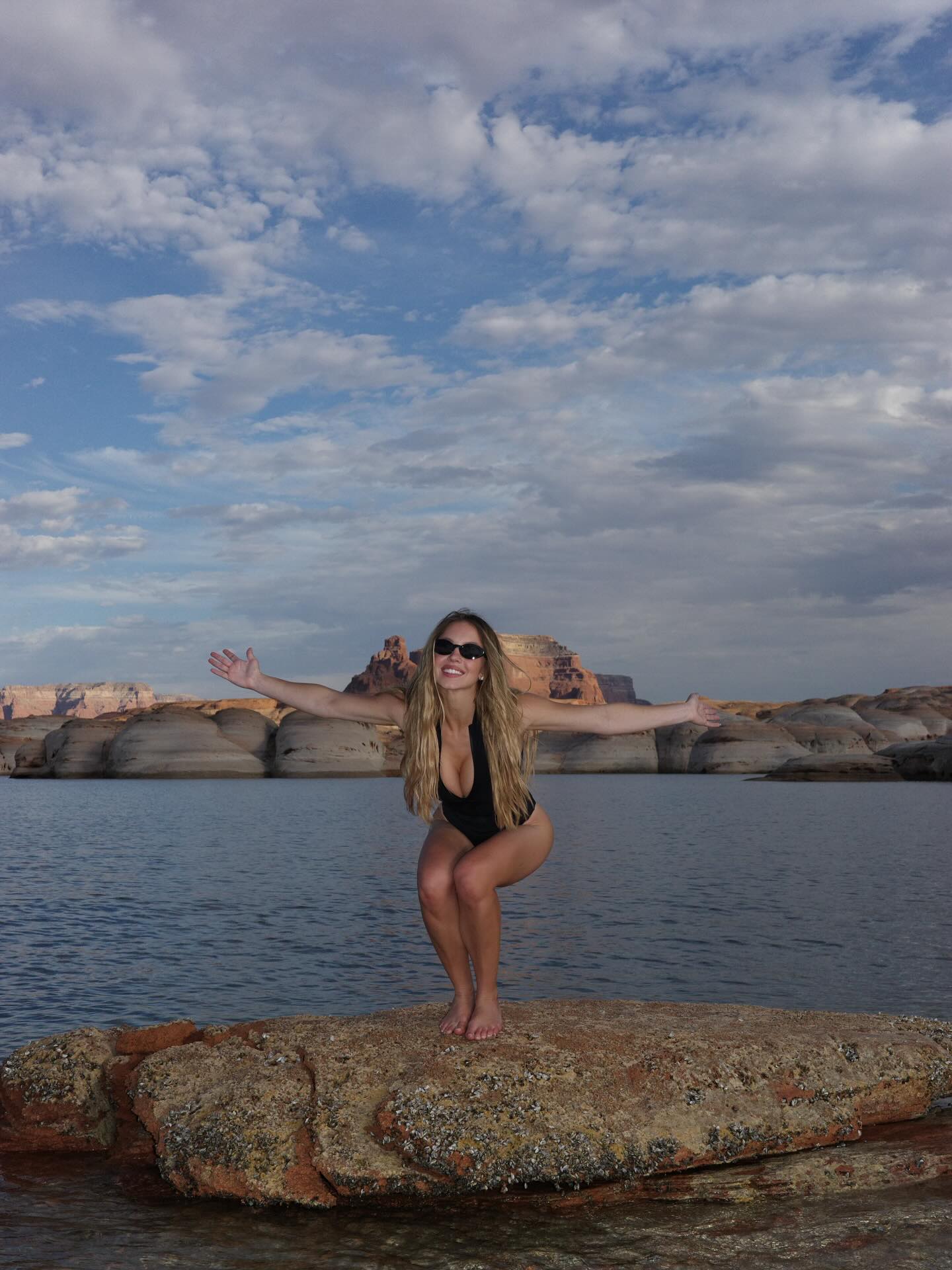 sydney_sweeney instagram image archive image