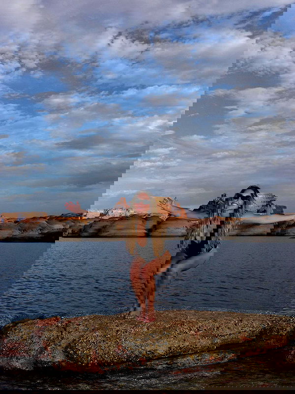 sydney_sweeney image ~ Altpins