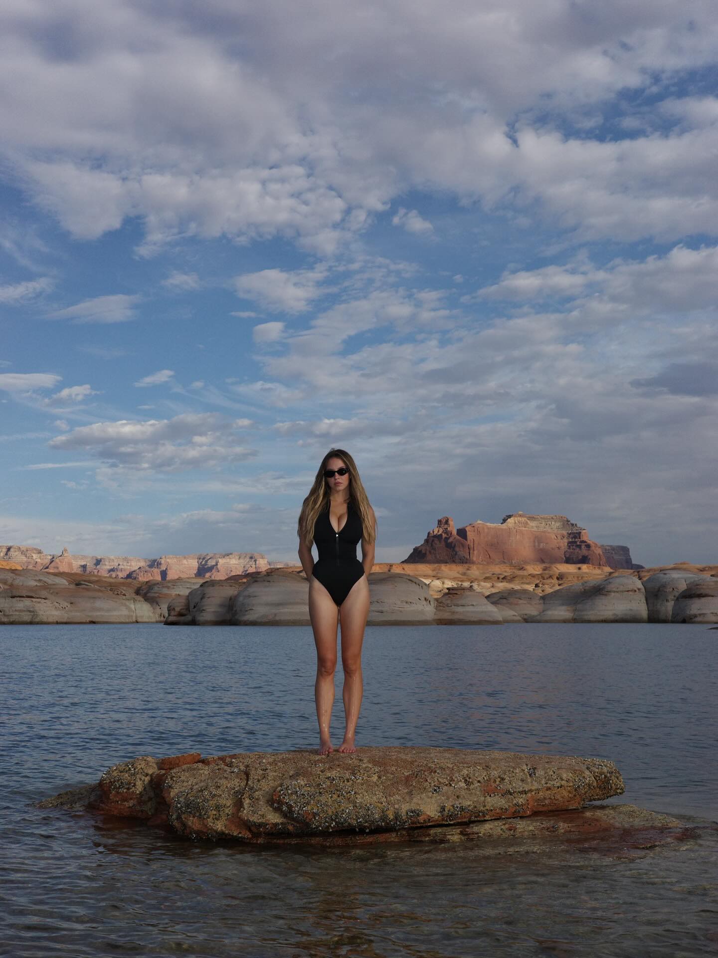 sydney_sweeney instagram image archive image