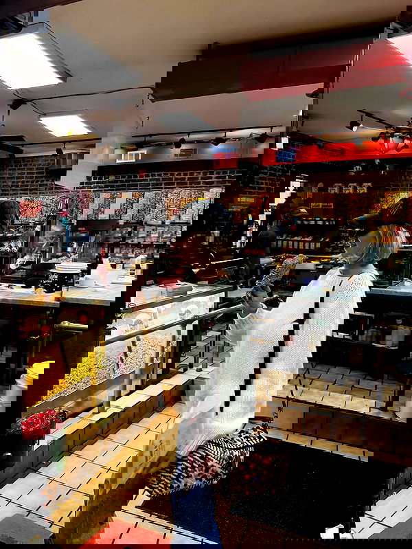 sydney_sweeney image ~ Altpins