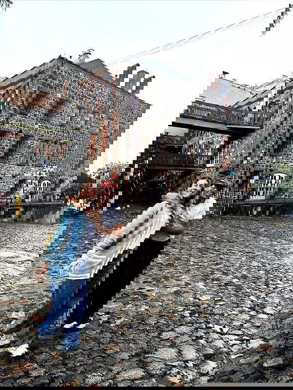 sydney_sweeney image ~ Altpins