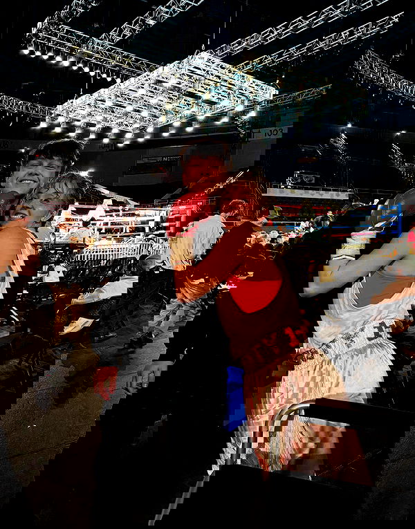 sydney_sweeney image ~ Altpins