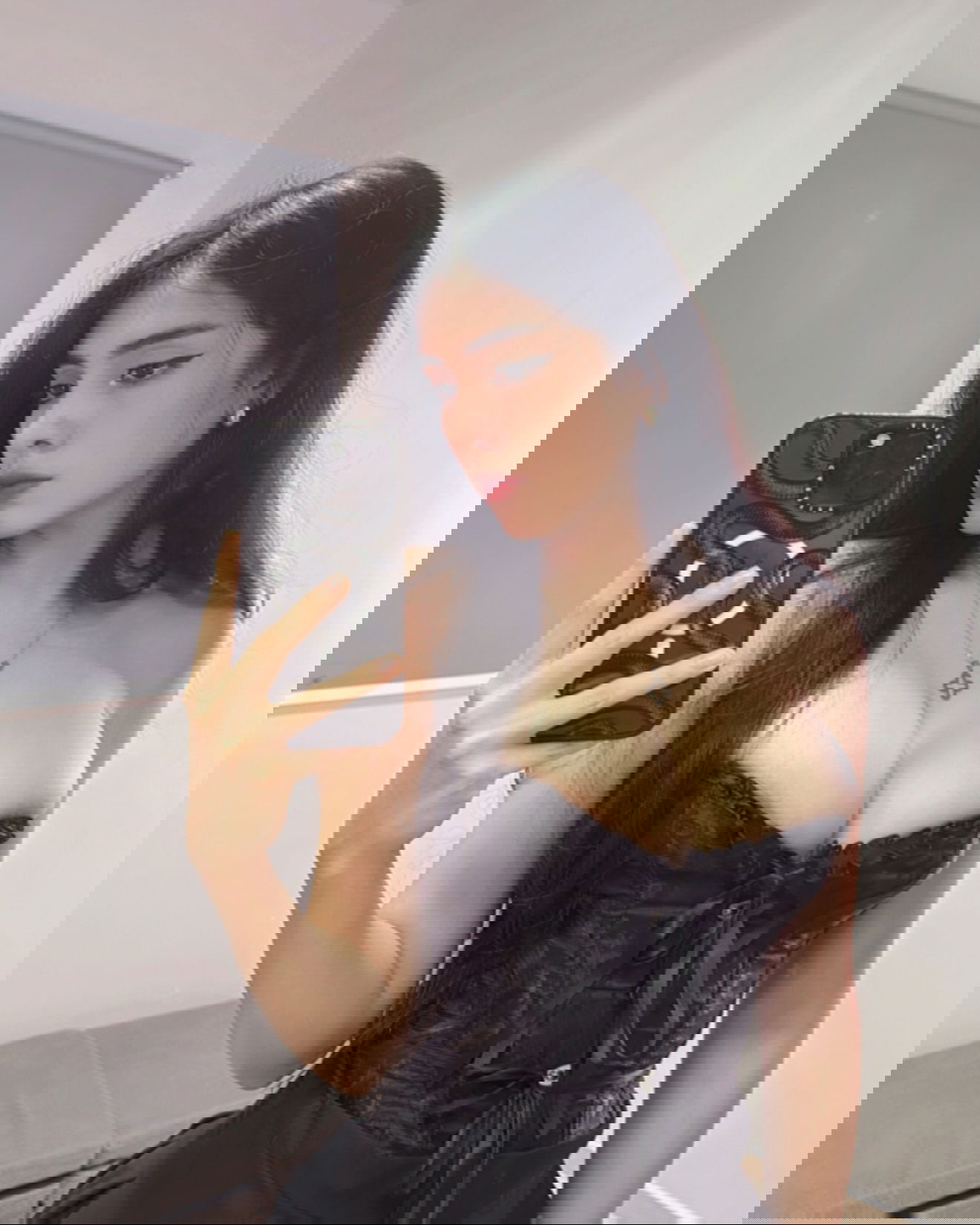 sylunh instagram image archive image