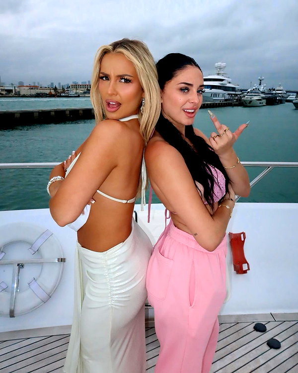 tanamongeau tanamongeau archive image