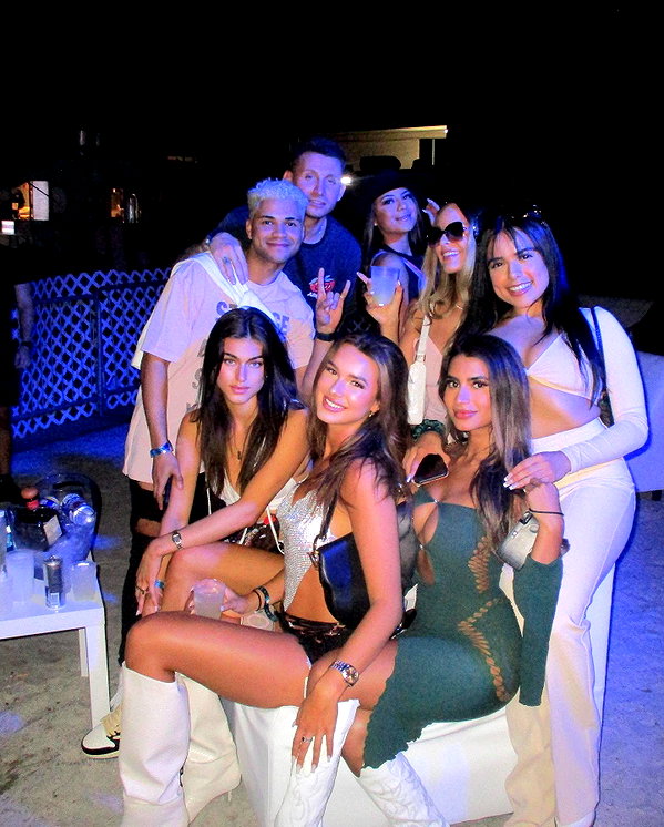 taylorballarddd instagram image archive image
