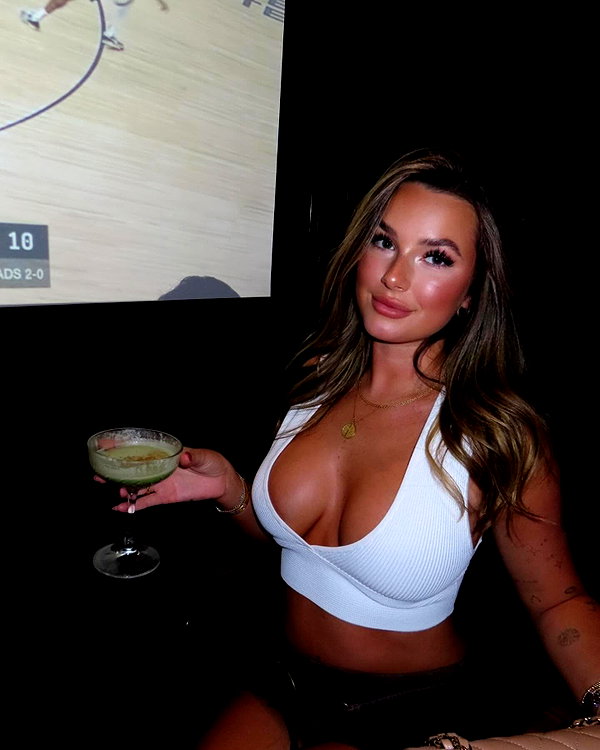 taylorballarddd instagram image archive image