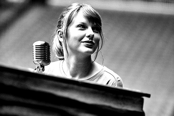 taylorswift instagram image archive image