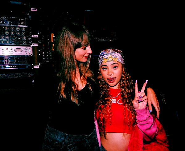 taylorswift instagram image archive image