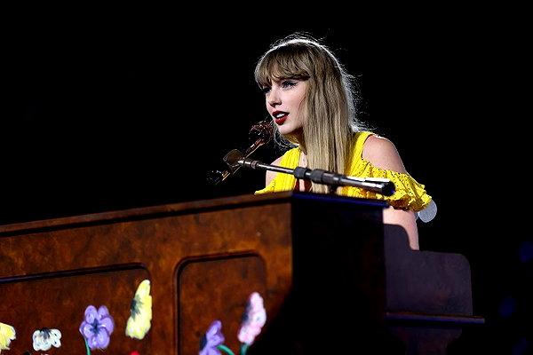 taylorswift instagram image archive image