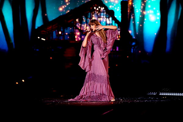 taylorswift instagram image archive image