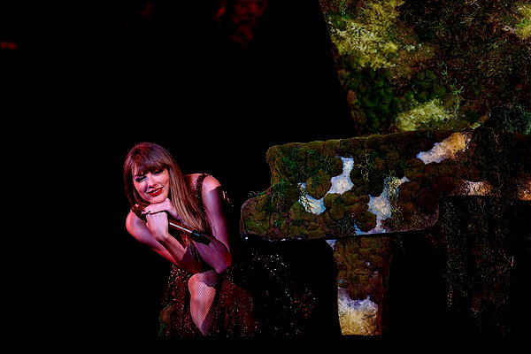 taylorswift instagram image archive image