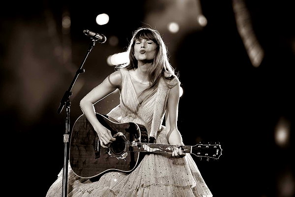 taylorswift instagram image archive image