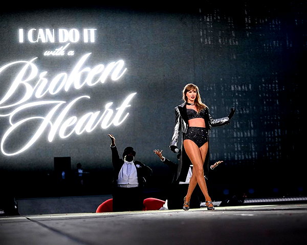 taylorswift instagram image archive image