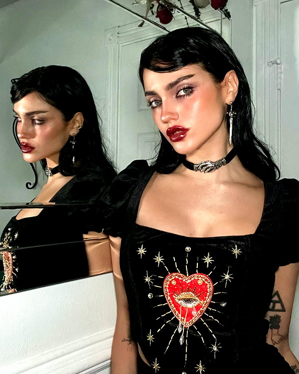 teafl0wer instagram image archive image