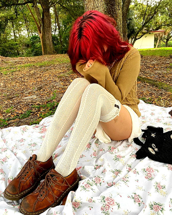teakitten_ instagram image archive image