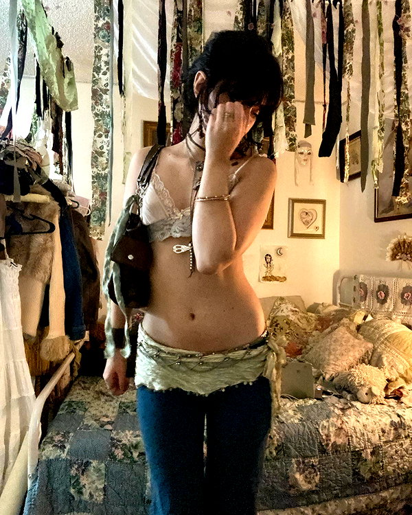 teakitten_ instagram image archive image