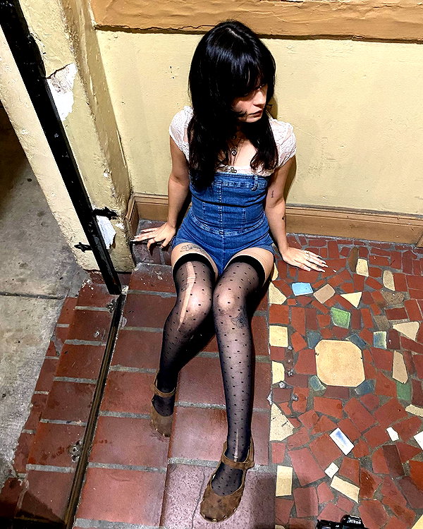 teakitten_ instagram image archive image