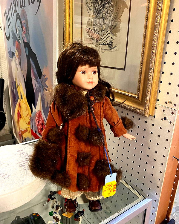 teakitten_ instagram image archive image