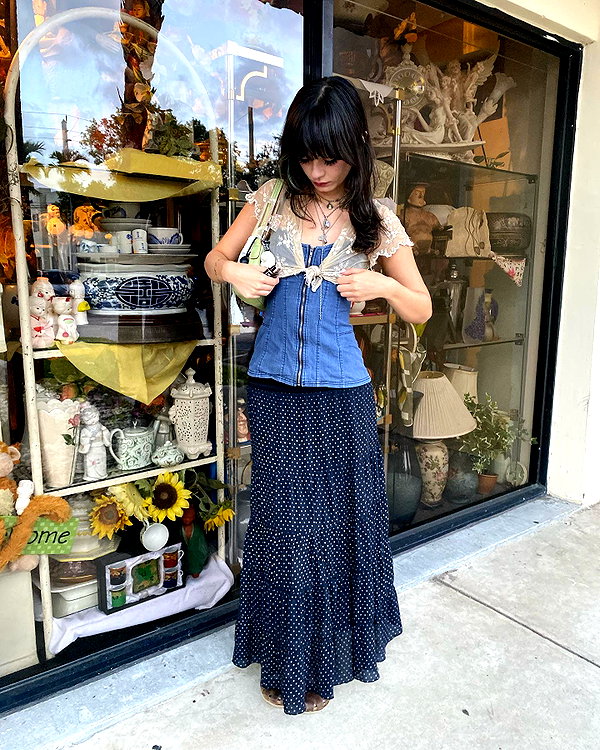teakitten_ instagram image archive image